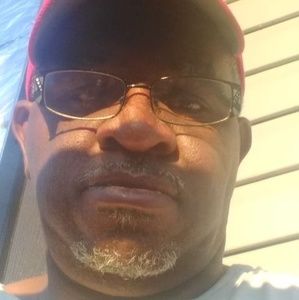 Meet your Posher, Leon